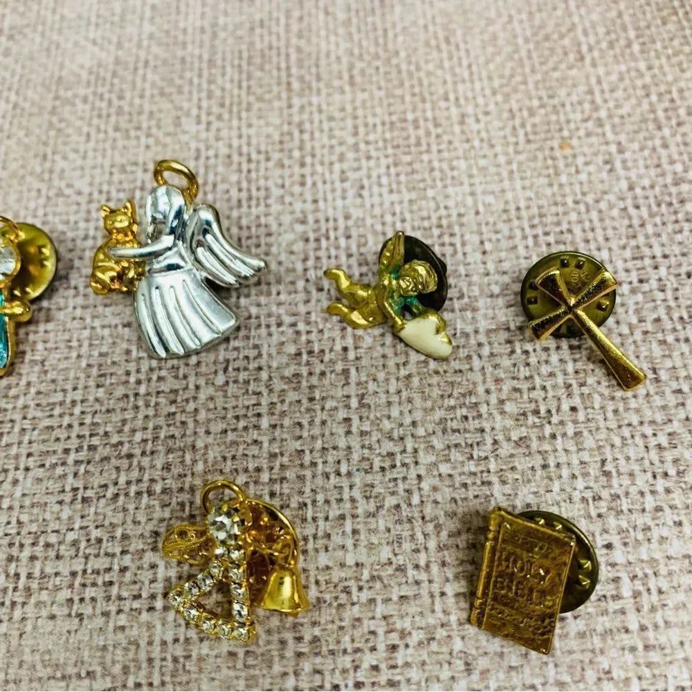 Angel and Religious Pin Bundle‎ - Picture 4 of 5